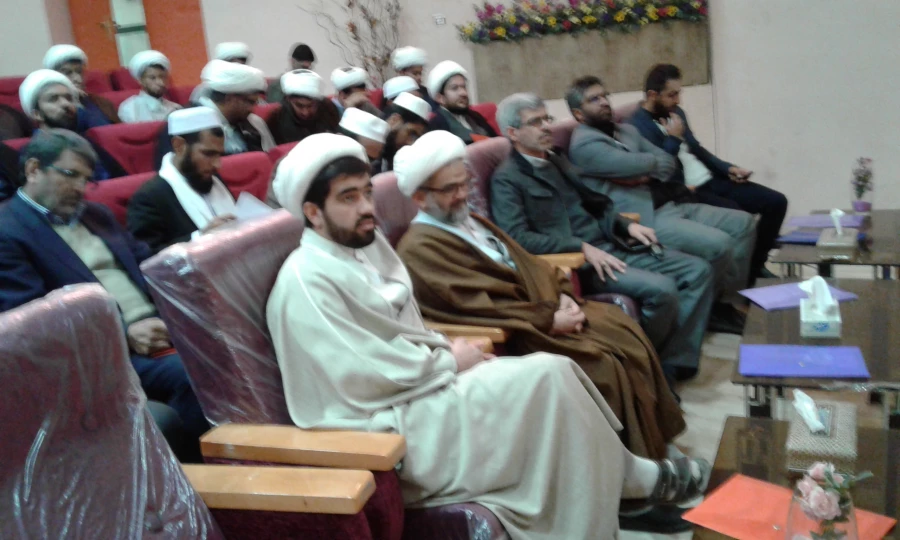همایش وحدت حوزه ودانشگاه با حضور نماینده مقام معظم رهبری در استان