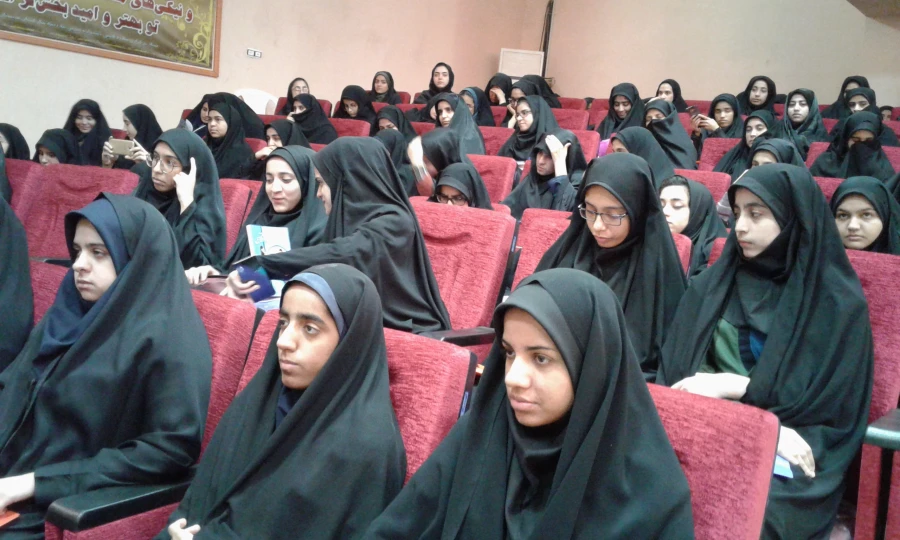 همایش وحدت حوزه ودانشگاه با حضور نماینده مقام معظم رهبری در استان