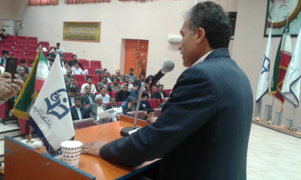 دکتر منصور نیک پناه به عنوان سرپرست امور پردیسهای دانشگاه فرهنگیان سیستان وبلوچستان معرفی شد