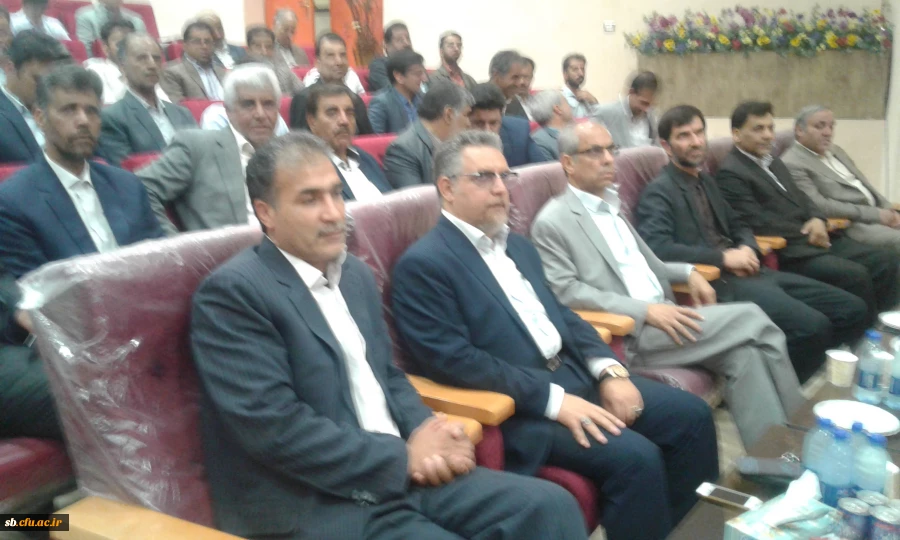 دکتر منصور نیک پناه به عنوان سرپرست امور پردیسهای دانشگاه فرهنگیان سیستان وبلوچستان معرفی شد