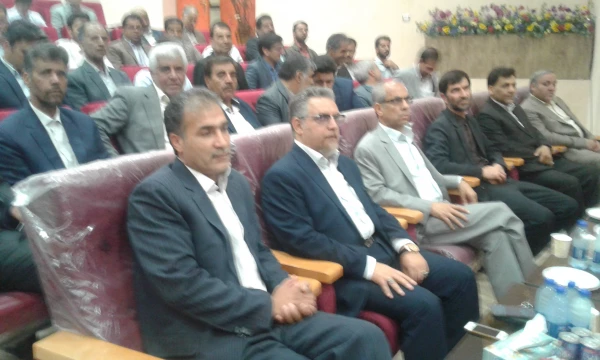 دکتر منصور نیک پناه به عنوان سرپرست امور پردیسهای دانشگاه فرهنگیان سیستان وبلوچستان معرفی شد