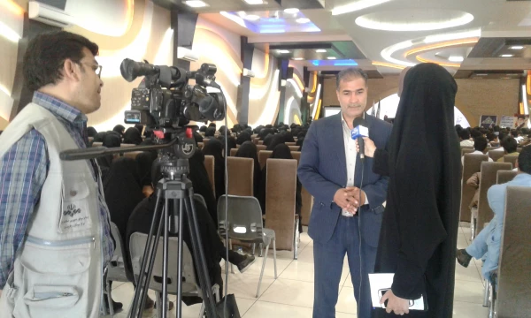 مراسم استقبال از دانشجویان جدیدالورود با حضور دکتر طاهری نیا معاونت پژوهش و فناوری سازمان مرکزی