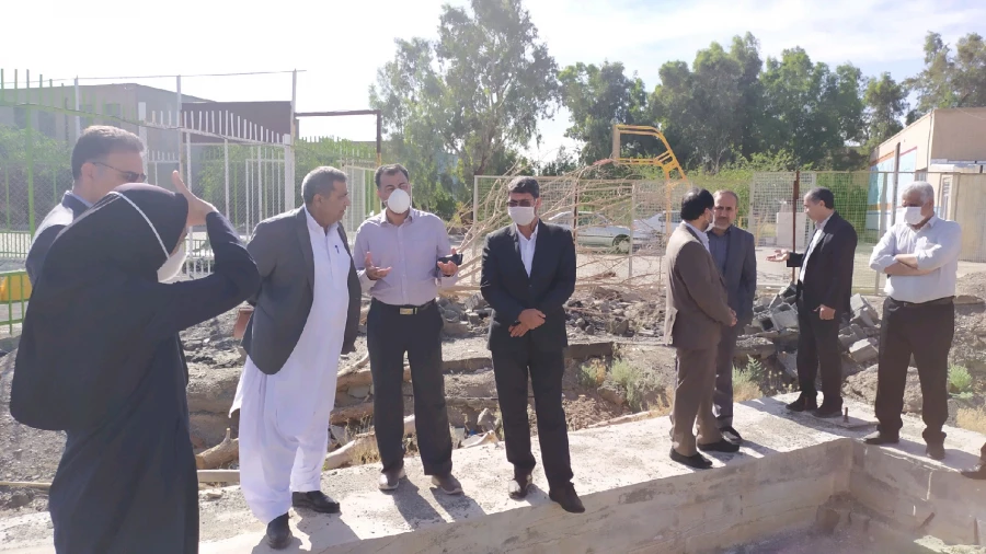 بازدید مدیرکل نوسازی وتجهیزمدارس ومعاون مدیرکل آموزش وپرورش استان از پروژه پردیس شهید مطهری