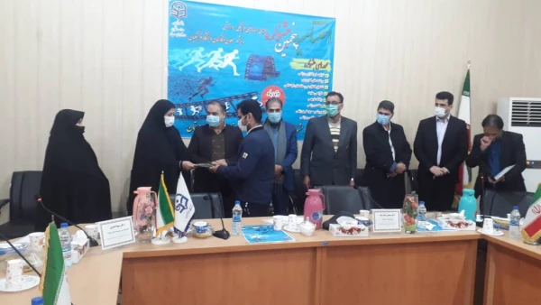 اختتامیه پنجمین جشنواره طراحی رسانه های فرهنگی -ورزشی دانشجو معلمان وکارکنان دانشگاه فرهنگیان کشور دردانشگاه فرهنگیان استان سیستان  وبلوچستان برگزار شذ