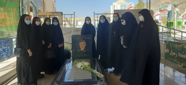 حضور کارکنان و دانشجویان در مزار شهدای سیستان و بلوچستان 3