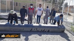 تصویرزمین چمن مصنوعی پردیس شهید مطهری زاهدان تکمیل وآماده بهره برداری می باشد 2