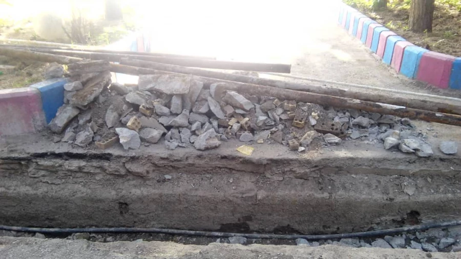 مراحل پیشرفت تعویض لوله های شوفاژ