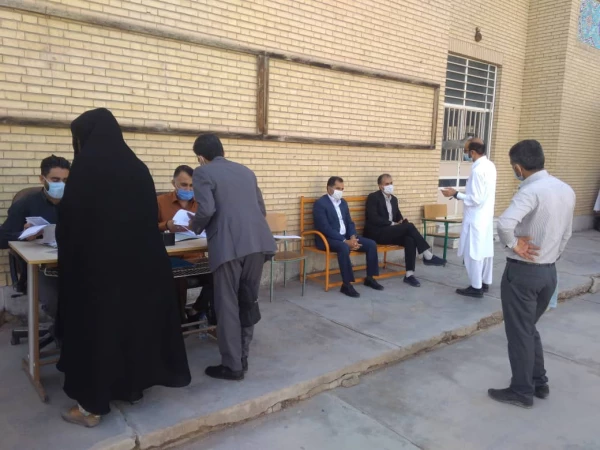 بازدید مدیریت دانشگاه فرهنگیان استان از ثبت نام مهارت آموزان مرکز شهید حسینی طباطبایی 2