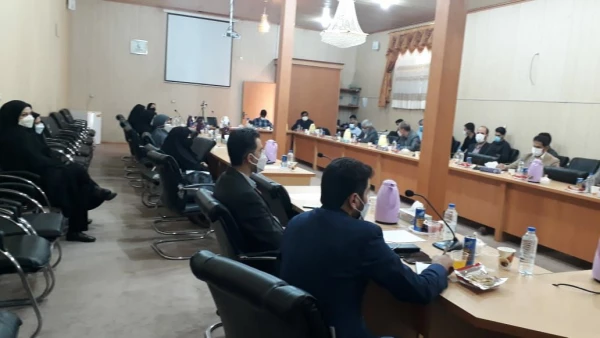 نشست هم اندیشی معاونت پژوهش وفناوری دانشگاه فرهنگیان با اساتید و اعضای هیئت علمی  دانشگاه فرهنگیان استان 7