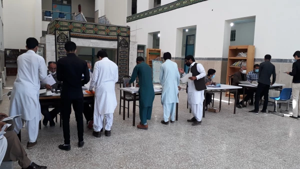 ثبت نام حضوری دانشجویان جدیدالورود 3