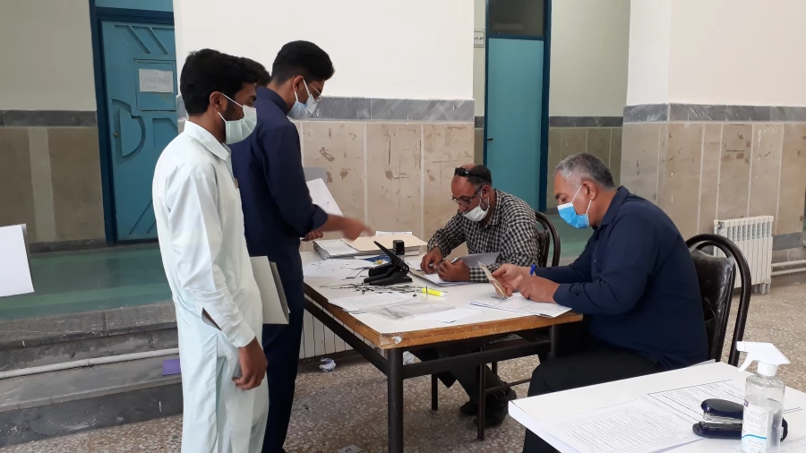 ثبت نام حضوری دانشجویان جدیدالورود 5