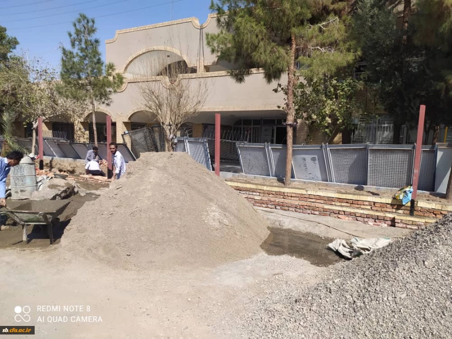 انجام 20 درصد از پروژه تخریب دیوار ضلع جنوبی و ساخت دیوار جدید پردیس رسالت زاهدان 3