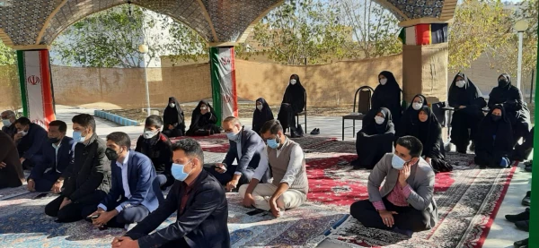 در جوار مزار شهید گمنام پردیش شهید مطهری 8