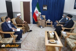 دیدار سرپرست دانشگاه فرهنگیان استان با آیت الله محامی نماینده ولی فقیه در استان سیستان و بلوچستان 3