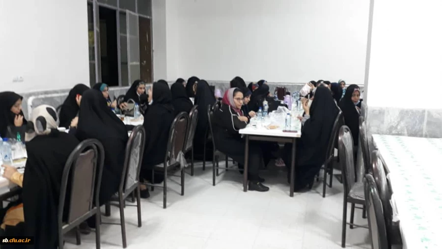 طرح ضیافت دانشگاه فرهنگیان استان سیستان و بلوچستان در جوار شهید گمنام پردیس شهید مطهری برگزار گردید . 5