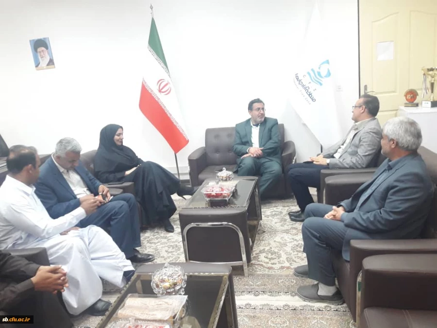 استفاده دانشجویان دانشگاه فرهنگیان استان سیستان وبلوچستان ازفضاهای اموزشی وخوابگاهی منطقه آزادتجاری چابهار 2