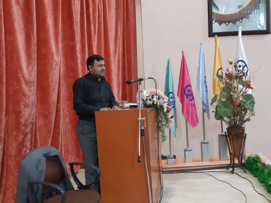 برگزاری دوره های فرهنگی وتربیتی دانشجویان ورودی 1398 9