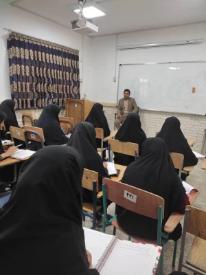 حضور دانشجویان پذیرفته شده در دورهای اموزش ماده ۲۸ 4