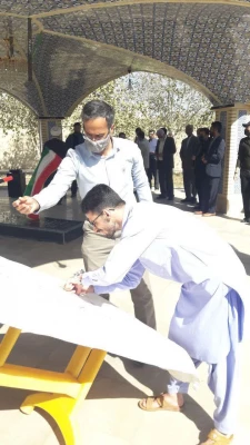 تجمع اساتید، کارکنان، دانشجویان دانشگاه فرهنگیان استان سیستان و بلوچستان در محکومیت جنایت تروریستی در شاهچراغ 4