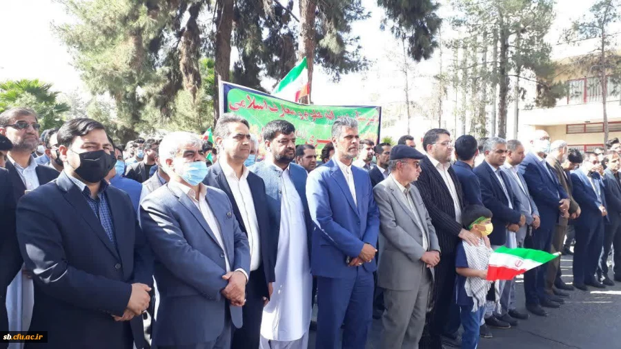 حضور با شکوه اساتید،کارکنان و دانشجویان دانشگاه فرهنگیان استان در راهپیمایی 13 آبان 3