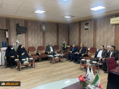 بازدیدجناب اقای  دکتر رحیمی و اقای قاسمی پوری مسئولین حراست سازمان مرکزی دانشگاه فرهنگیان

بازدیدجناب اقای  دکتر رحیمی و اقای قاسمی پوری مسئولین حراست سازمان مرکزی دانشگاه فرهنگیان