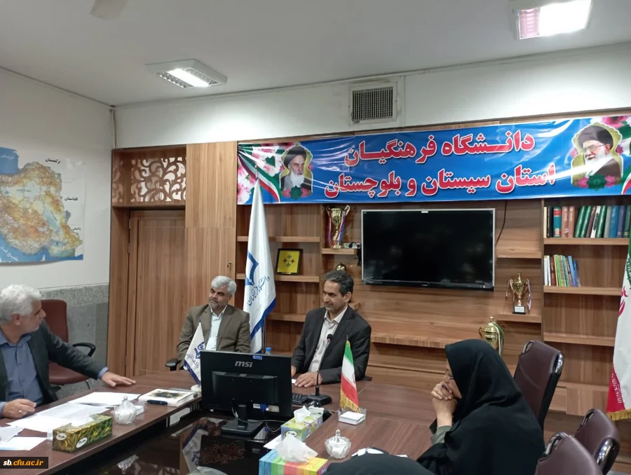 انتخایاب شورای صنفی همزمان در واحدهای دانشگاه فرهنگیان استان برگزار خواهد شد. 2