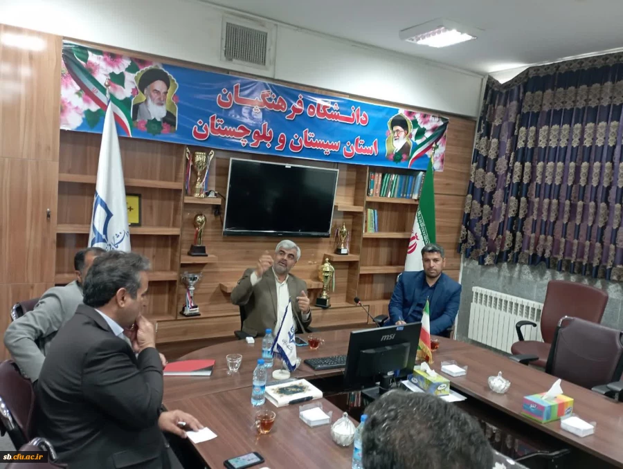 کمیته استانی انتخاب کارمند نمونه  2