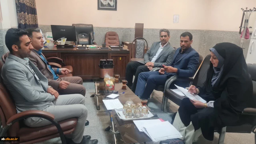 درس کارورزی ، کاربردی ترین درس دانشجو معلم است. 2