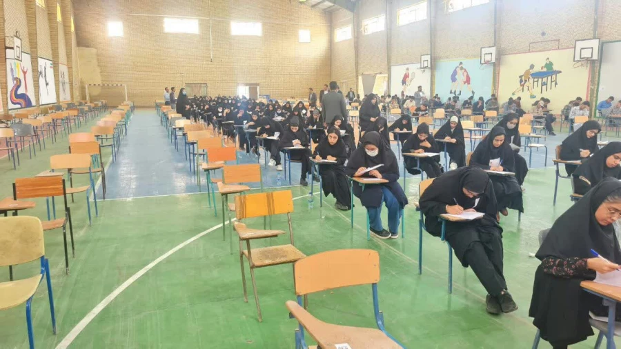 بازدید مسؤلین دانشگاه فرهنگیان از روند برگزاری آزمون هماهنگ کشوری  
 3