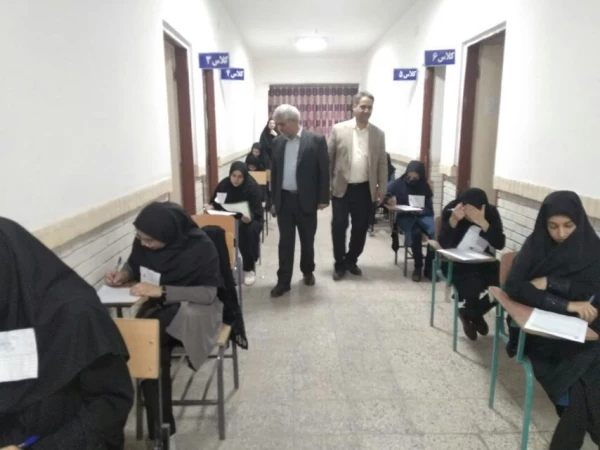 بازدید مسؤلین دانشگاه فرهنگیان از روند برگزاری آزمون هماهنگ کشوری  
 5
