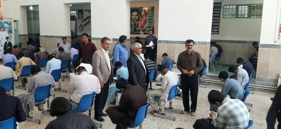 بازدید مسؤلین دانشگاه فرهنگیان از روند برگزاری آزمون هماهنگ کشوری  
 11