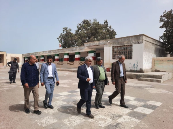 بازدید از فضاهای آموزشی و خوابگاهی مد نظر دانشگاه فرهنگیان در شهرستان  ایرانشهر و چابهار 2