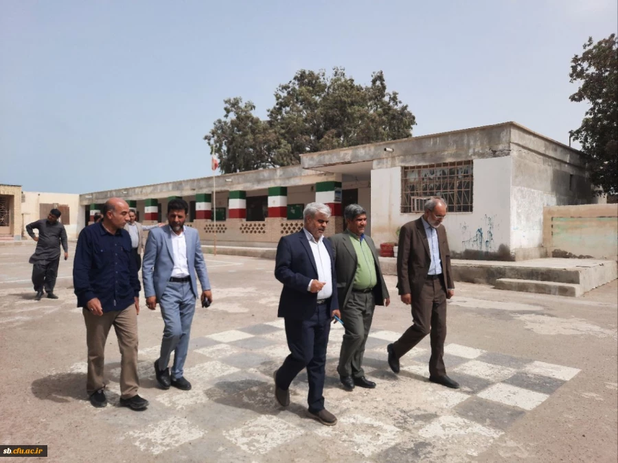 بازدید از فضاهای آموزشی و خوابگاهی مد نظر دانشگاه فرهنگیان در شهرستان  ایرانشهر و چابهار 2