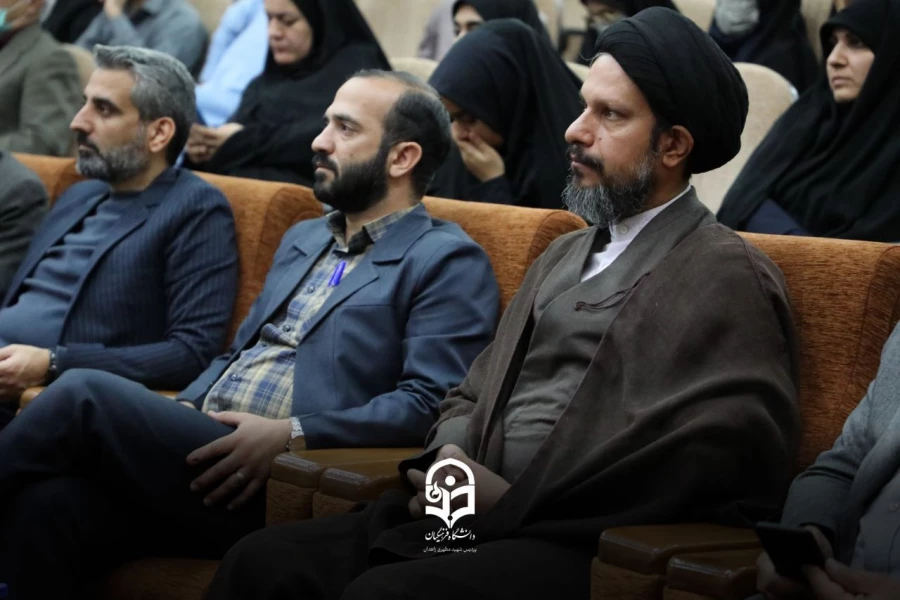 برگزاری جلسه پرسش و پاسخ با حضور نماینده ولی فقیه  در استان  3