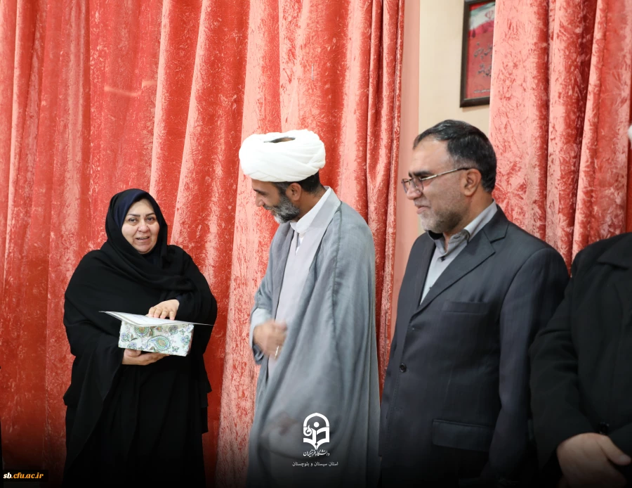 نشست تبیینی معرفتی محبت حضرت زهرا (س) وآثار وجودی آن برانسان 6