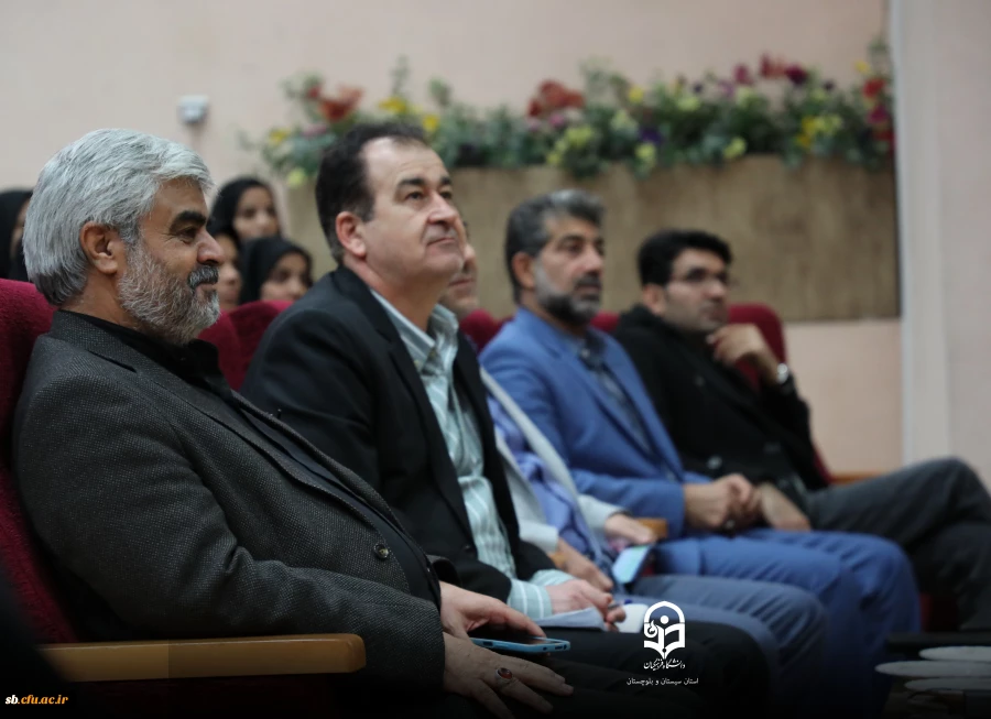 نشست توجیهی مسئولین سازمان مرکزی دانشگاه فرهنگیان و مهارت آموزان ماده ۲۸  و بازدید از روند اجرای پودمان مهارت آموزی در استان سیستان و بلوچستان 
 11