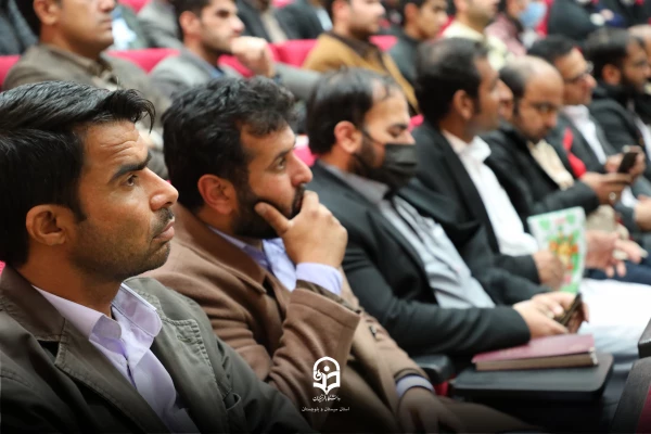 نشست توجیهی مسئولین سازمان مرکزی دانشگاه فرهنگیان و مهارت آموزان ماده ۲۸  و بازدید از روند اجرای پودمان مهارت آموزی در استان سیستان و بلوچستان 
 4