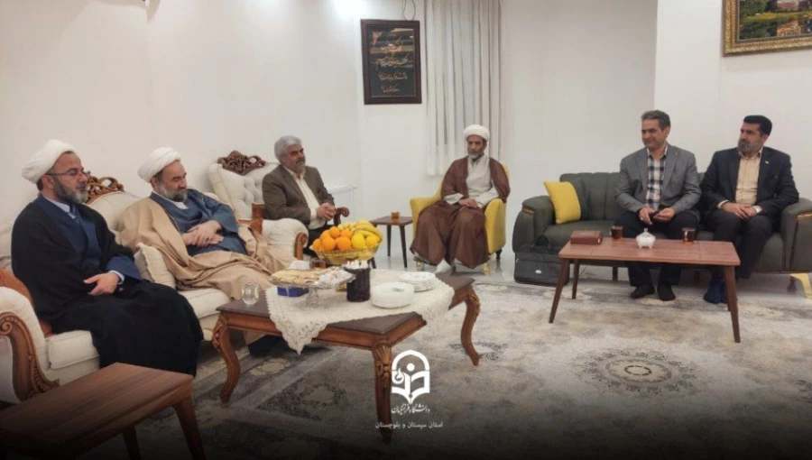 تقدیر نماینده ولی فقیه در استان از اساتید بسیجی دانشگاه فرهنگیان
 3