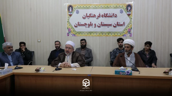 جلسه پرسش و پاسخ با موضوع انتخابات
 4