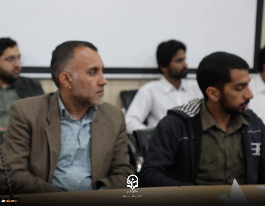 جلسه پرسش و پاسخ با موضوع انتخابات
 7