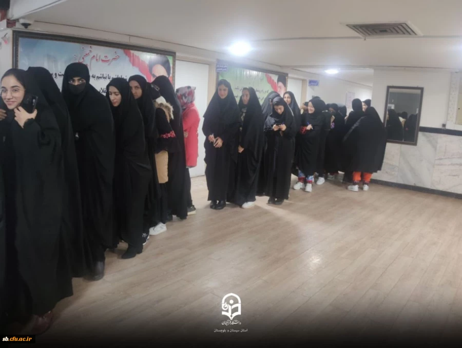 حضور دانشجو معلمان دانشگاه فرهنگیان استان سیستان و بلوچستان پای صدوق های رای  2
