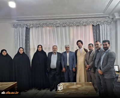 همزمان با روز شهید برگزار شد: 

آیین غبار  روبی مزار شهدای گمناو و تجلیل از خانواده شهدای دانشجو معلم 