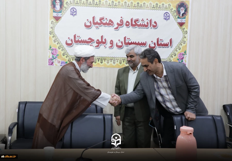 جلسه تشریح دستاورد های انقلاب اسلامی در ایران و مجامع بین الملل 7