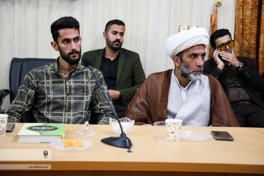 جلسه پیگیری مصوبات هیات امنای دانشگاه فرهنگیان استان سیستان و بلوچستان 
 4