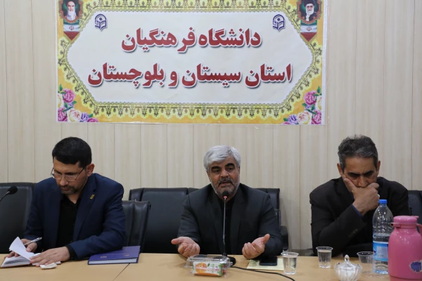 حضور معاون فرهنگی و تربیتی دانشگاه فرهنگیان کشور در استان 
 4