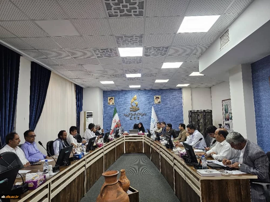 دیدار رئیس دانشگاه فرهنگیان استان به اتفاق نماینده مردم حوزه انتخابیه با مدیرعامل سازمان منطقه آزاد چابهار 2