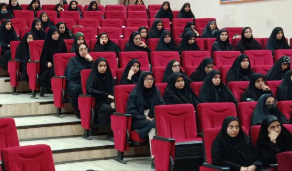 آیین نمادین و برخط آغاز سال تحصیلی جدید
 4