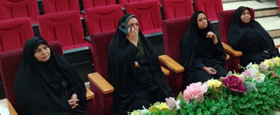 آیین نمادین و برخط آغاز سال تحصیلی جدید
 5