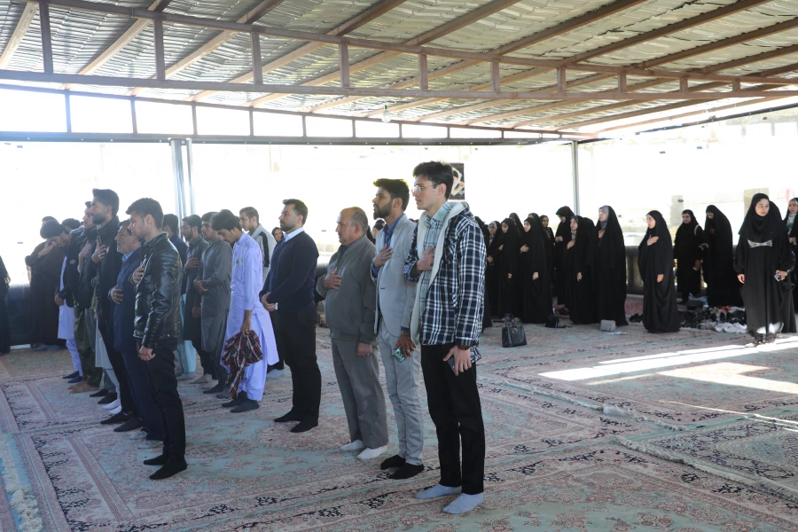 برگزاری مراسم غبارروبی و عطرافشانی گلزار شهدا به مناسبت روز دانشجو
 7