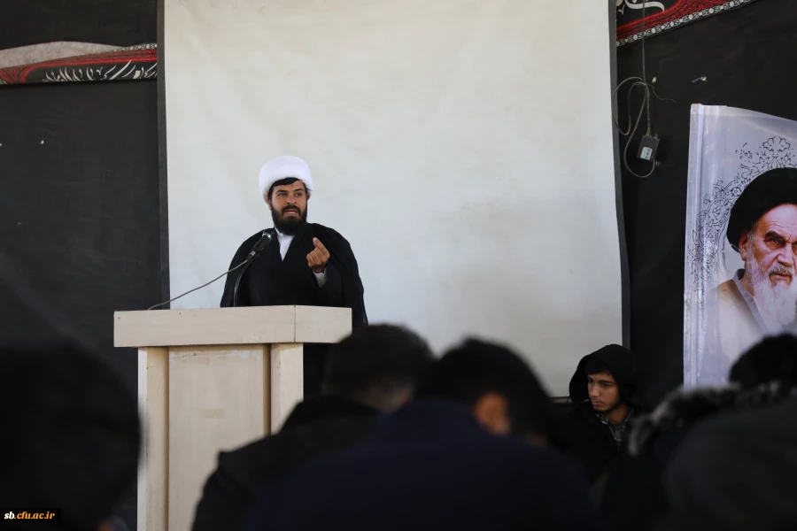 برگزاری مراسم غبارروبی و عطرافشانی گلزار شهدا به مناسبت روز دانشجو
 9